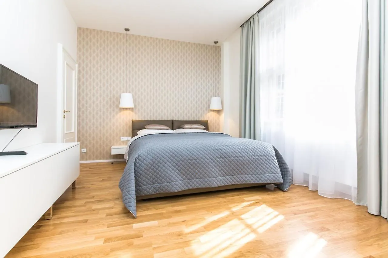 Top Location Old Town Brand New 2Bd Apartment Praha